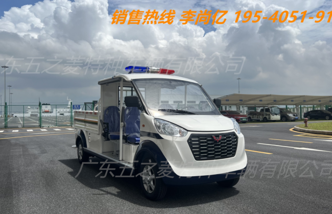 五菱M100巡邏車(chē)WLDM11雙排皮卡